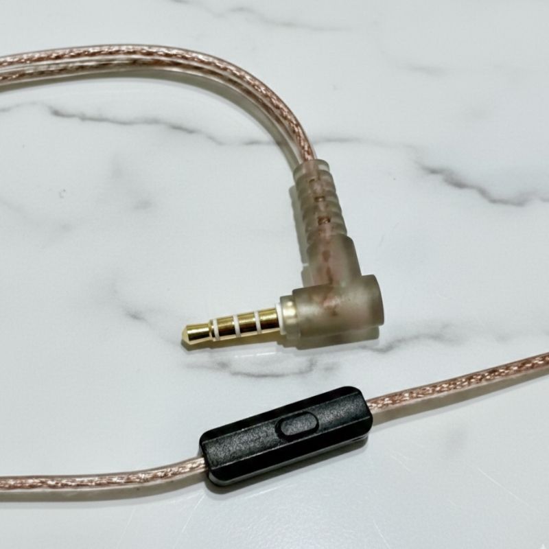 Cable KZ con micrófono